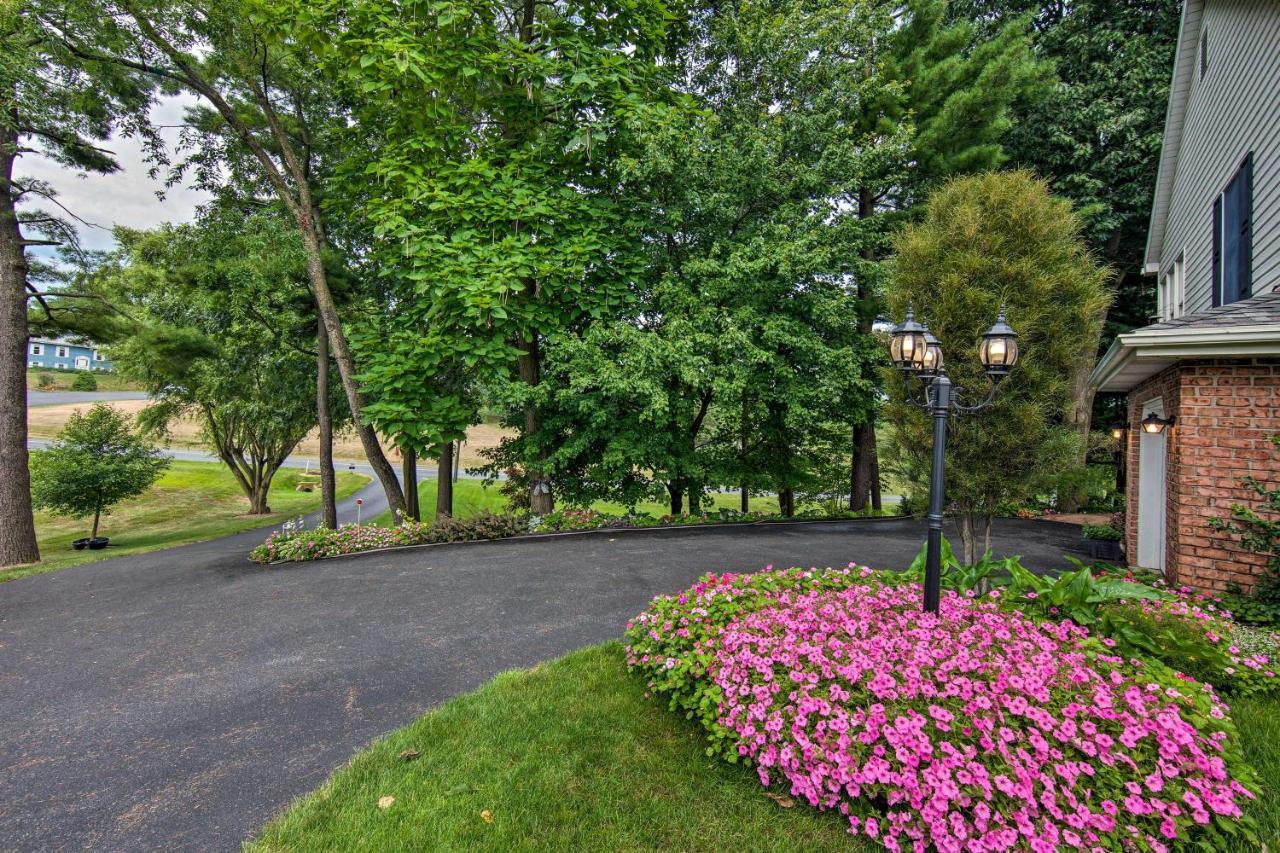 Charming Apartment With Yard And Beautiful Gardens! 曼海姆 外观 照片
