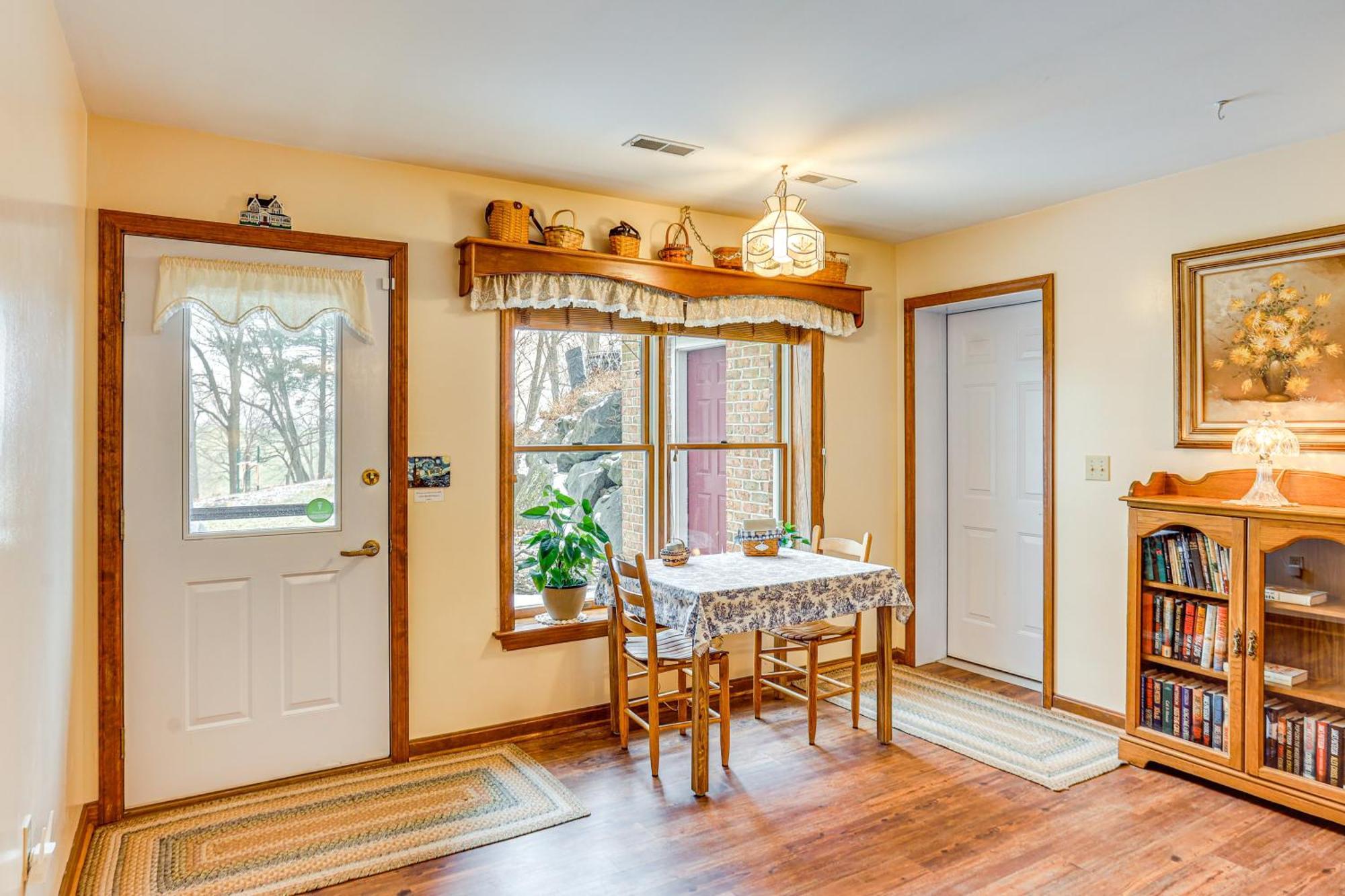Charming Apartment With Yard And Beautiful Gardens! 曼海姆 外观 照片